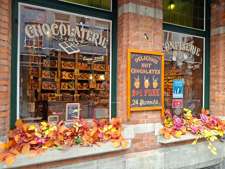 A display of chocolate boxes arranged for gifting